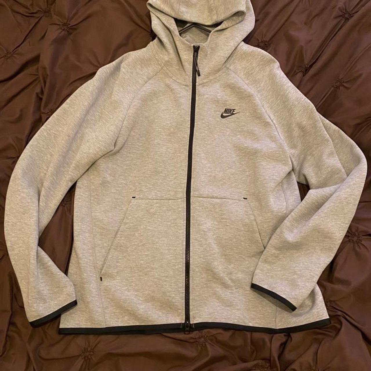 old season grey tech fleece