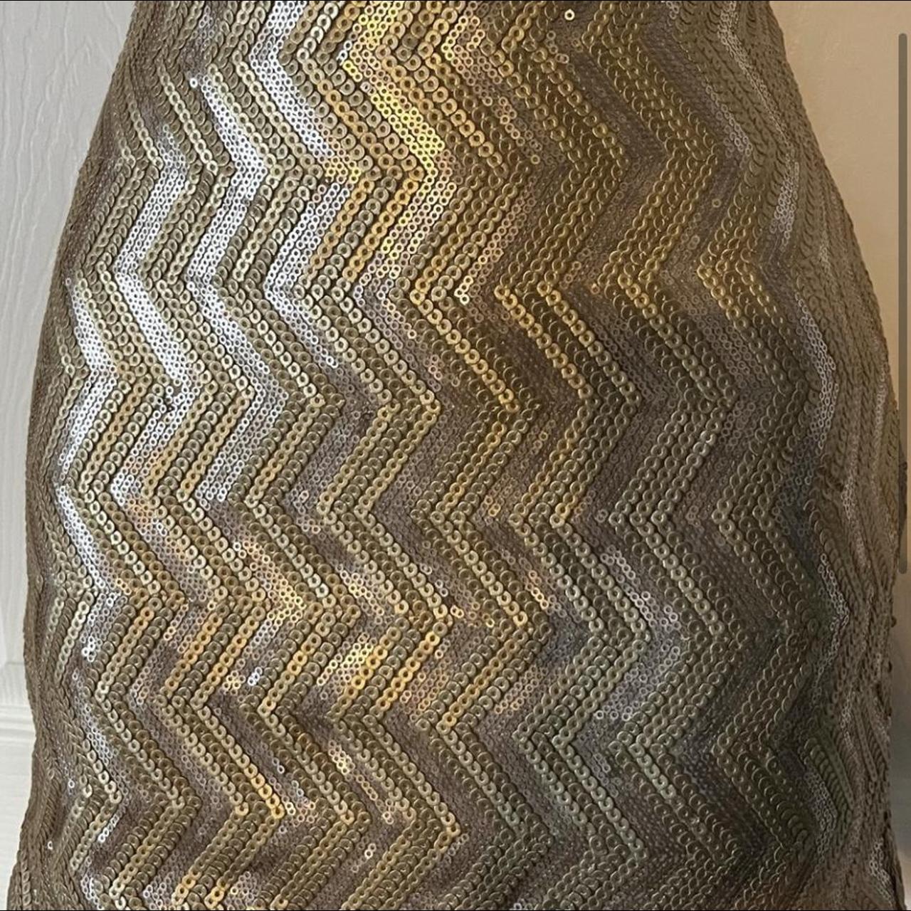 Product Image 2 - Gold sequined skirt. Size small.
Fully