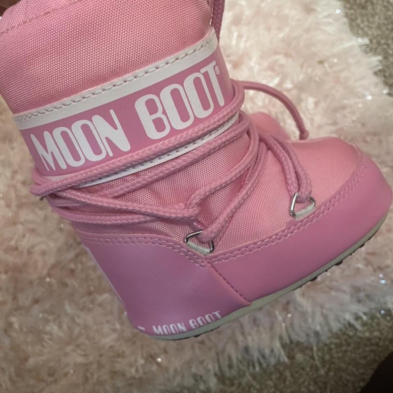 AUTHENTIC Toddler Moon Boots Depop