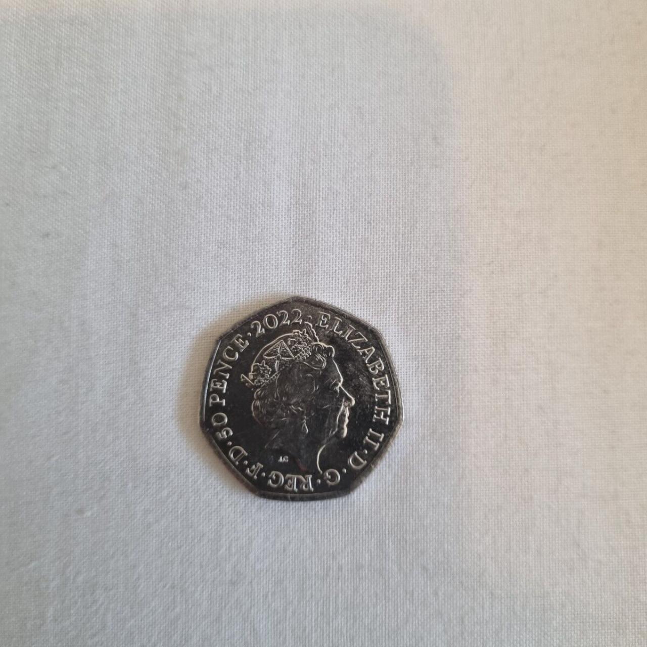 THE QUEENS JUBILEE COIN 50P, THE LAST BEFORE SHE PASSED - Depop