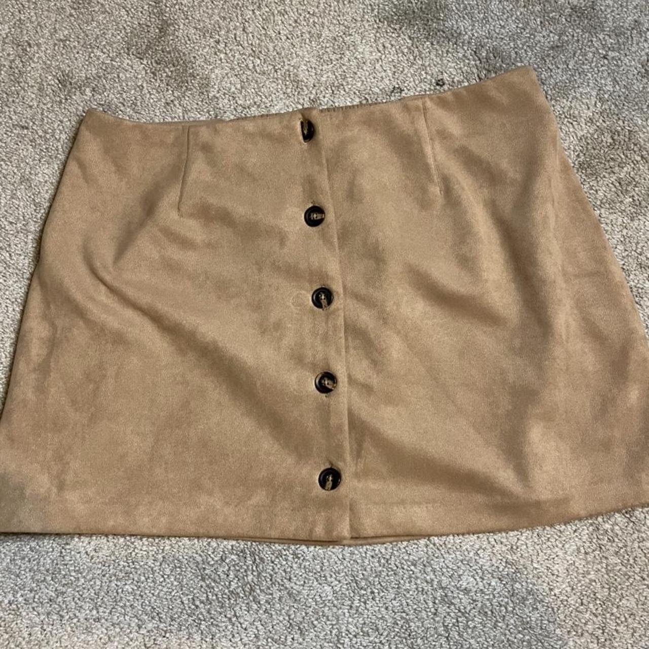 Brown short skirt. Worn only few times for short... - Depop