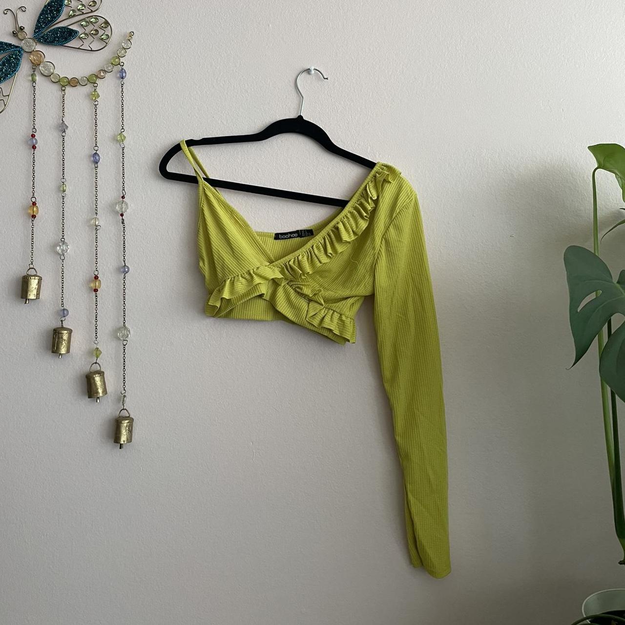 Product Image 1 - Lime green crop top from
