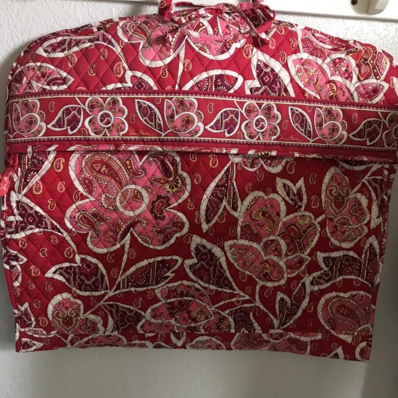 Vera Bradley garment bag in retired pattern Rosey... Depop