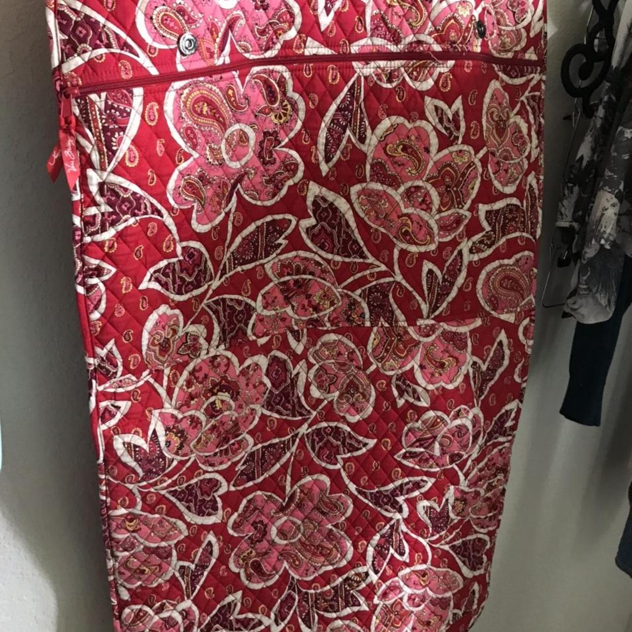 Vera Bradley garment bag in retired pattern Rosey... Depop