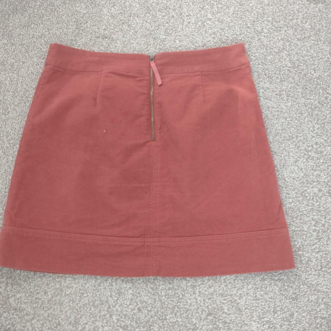 Boden skirt size 14 great condition velvet feel Depop