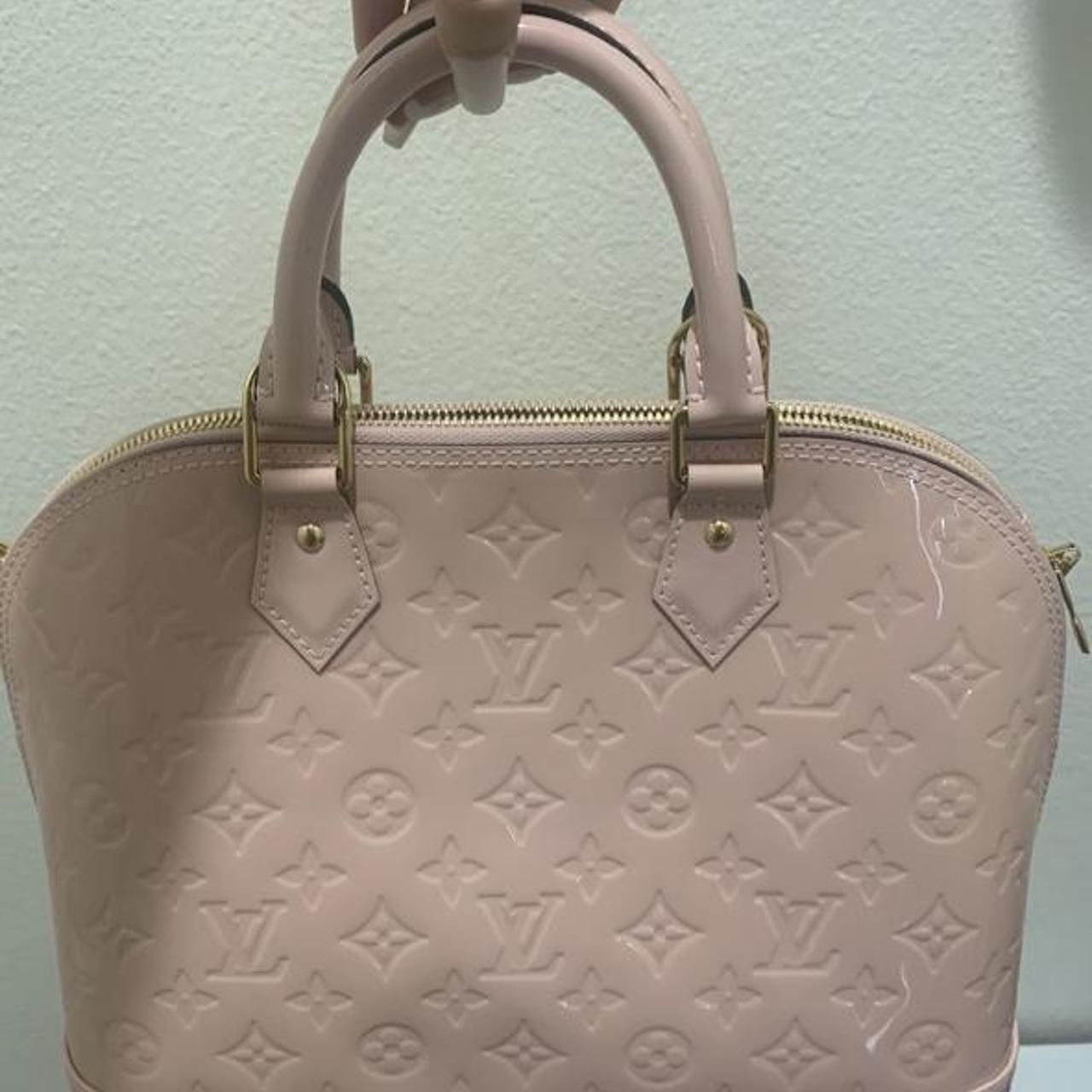 Louis Vuitton Alma BB Pink Another barely used - Depop