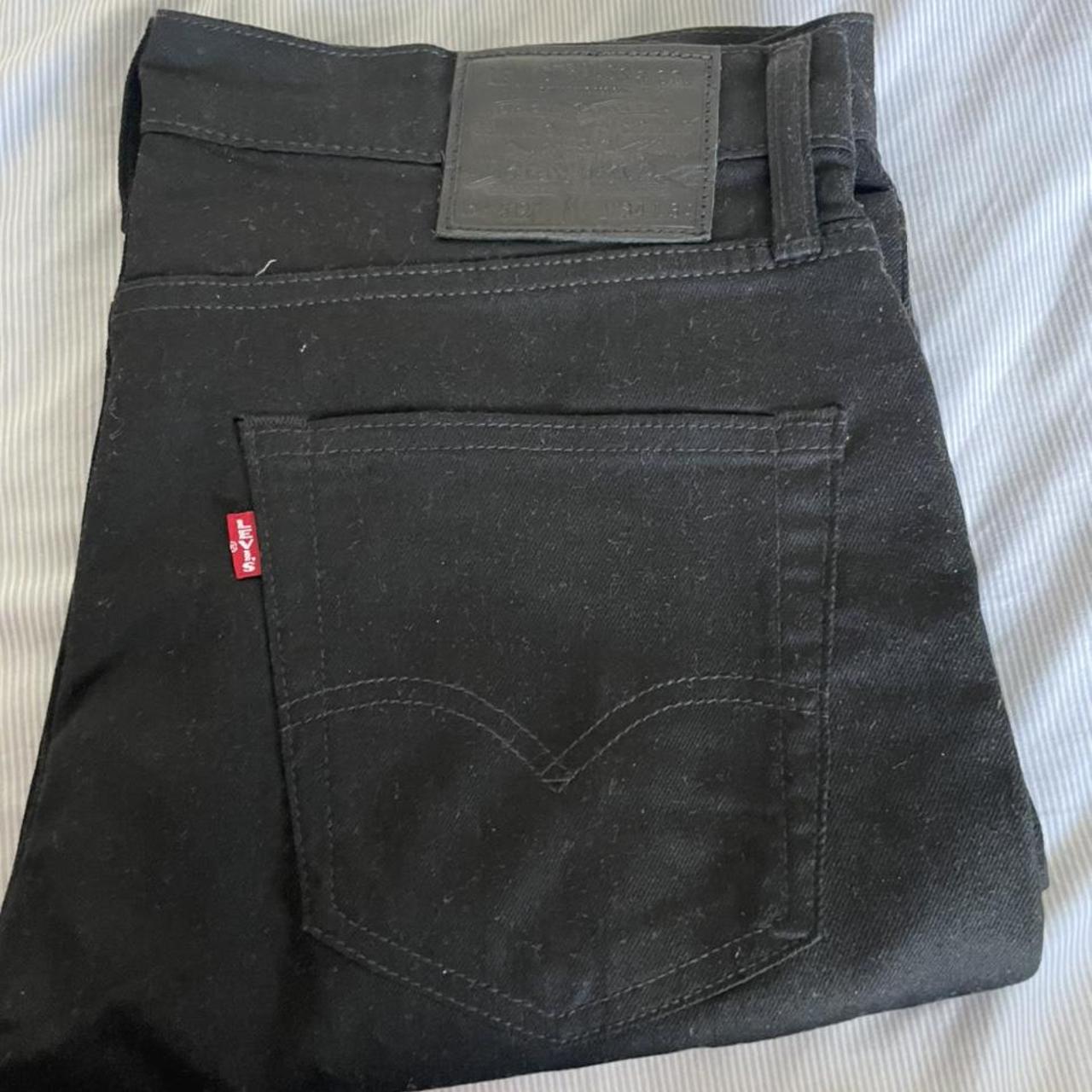 Black slim taper 512 Levi’s - W 34 L 34 - perfect... - Depop