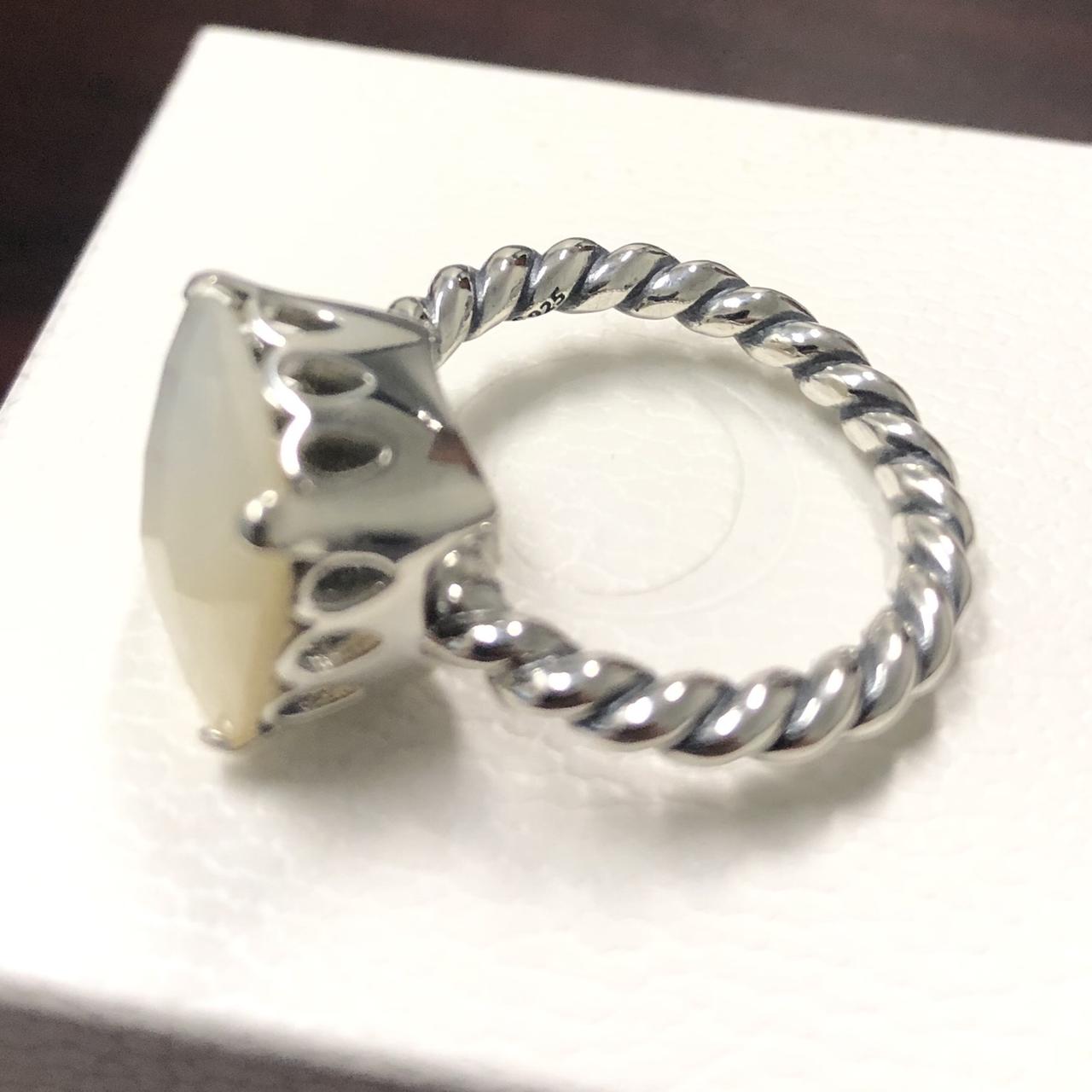 Pandora mother clearance of pearl ring