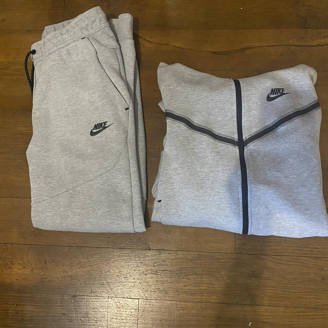 nike tech fleece woven grey