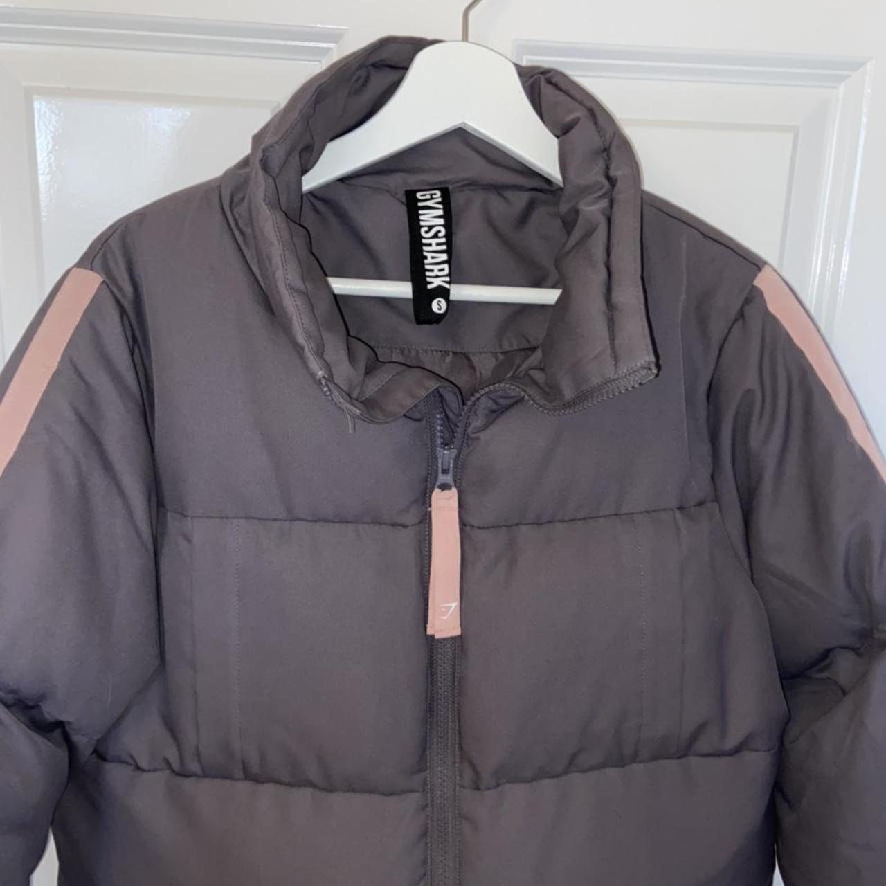 Gymshark oversized puffer online jacket