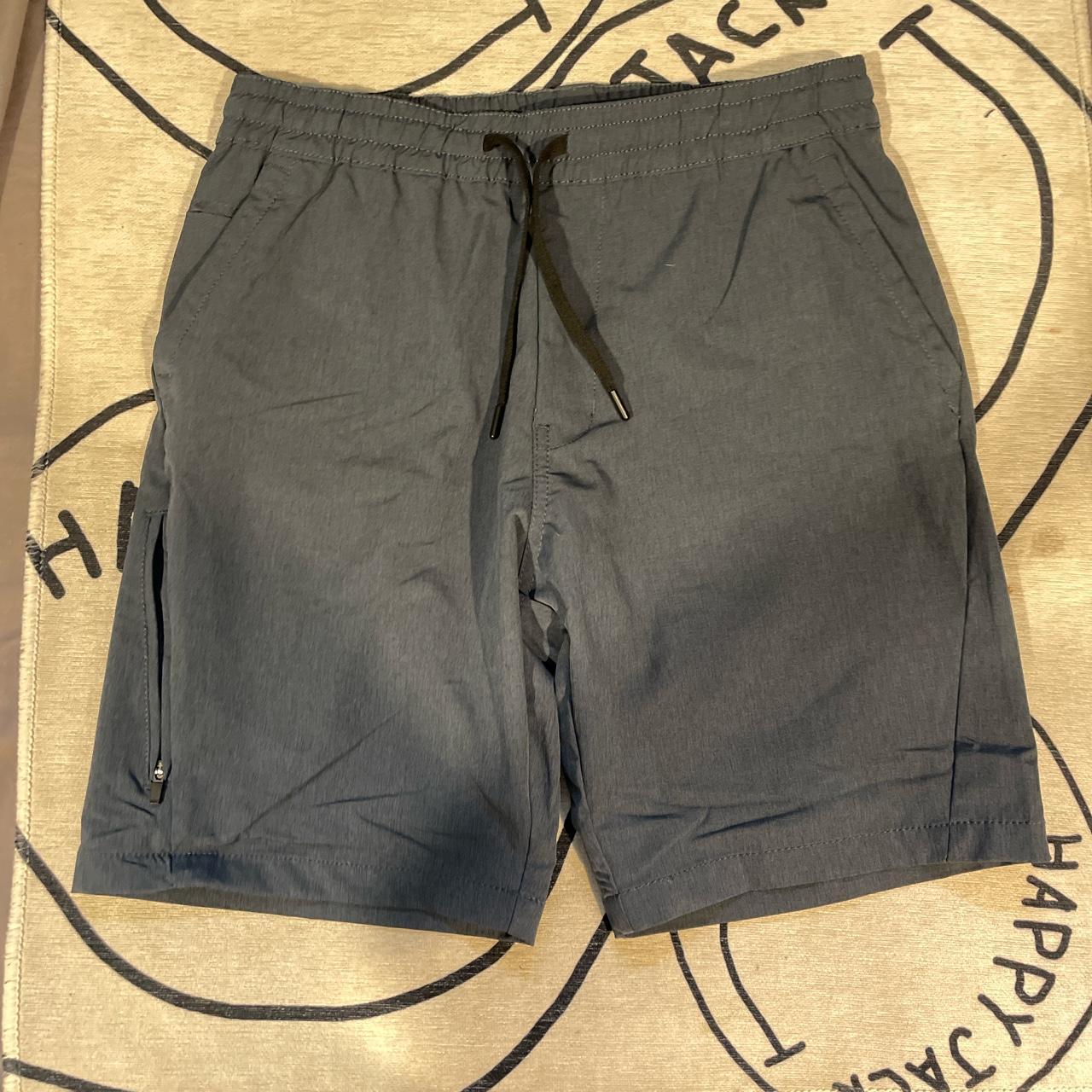 Navy Kenneth Cole Stretch Canvas Shorts - Depop