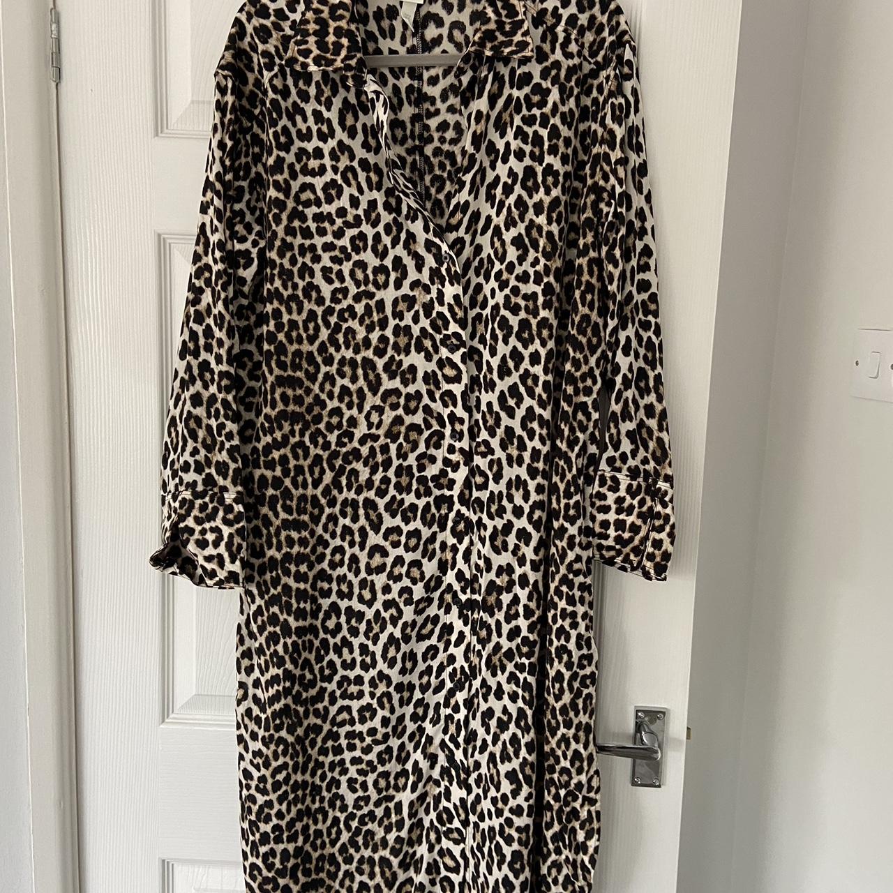 Leopard print H&M midi shirt dress Like new. Size S... - Depop