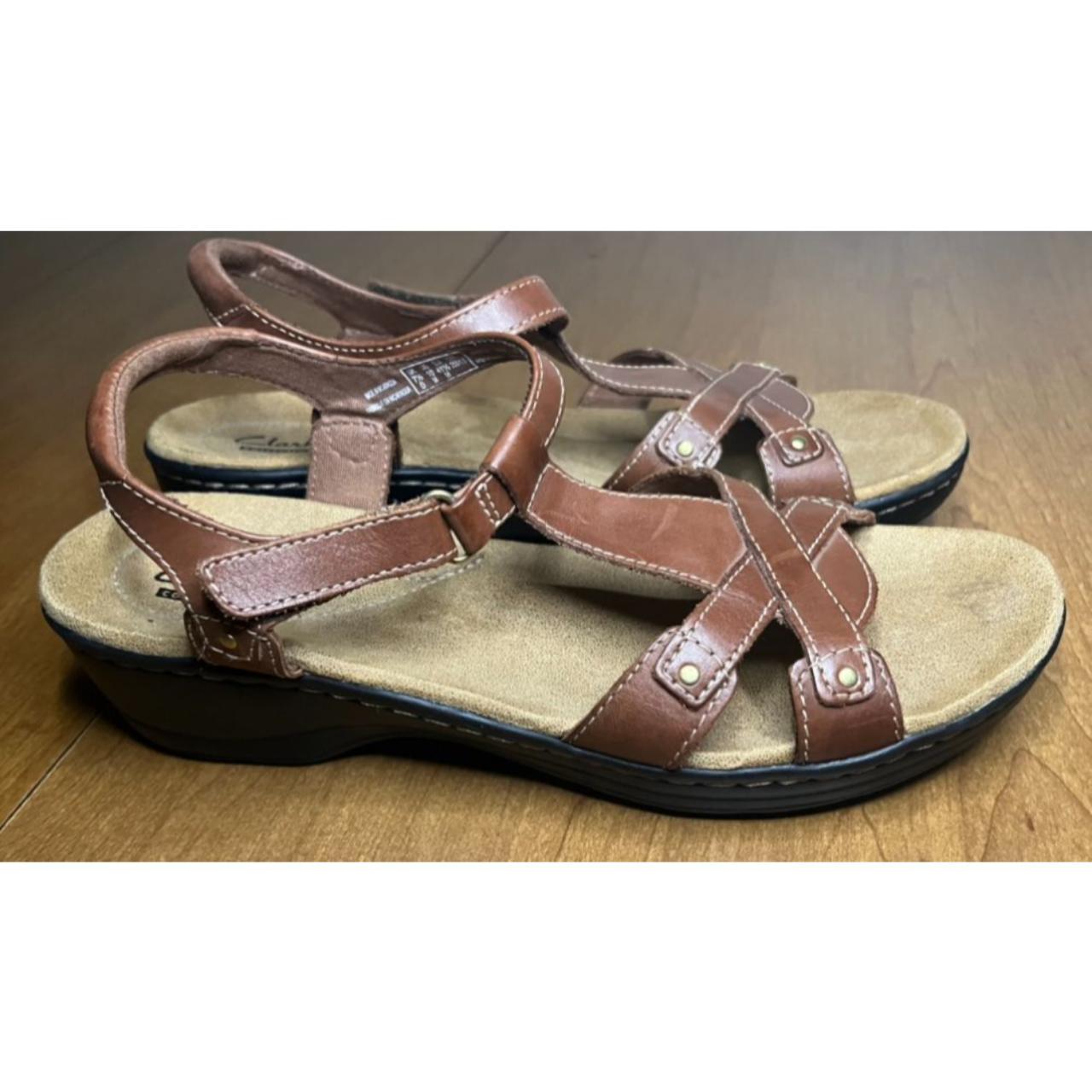 Clarks Collection Brown Leather Sandals Women's Size... - Depop