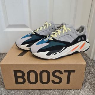 yeezy 700 og