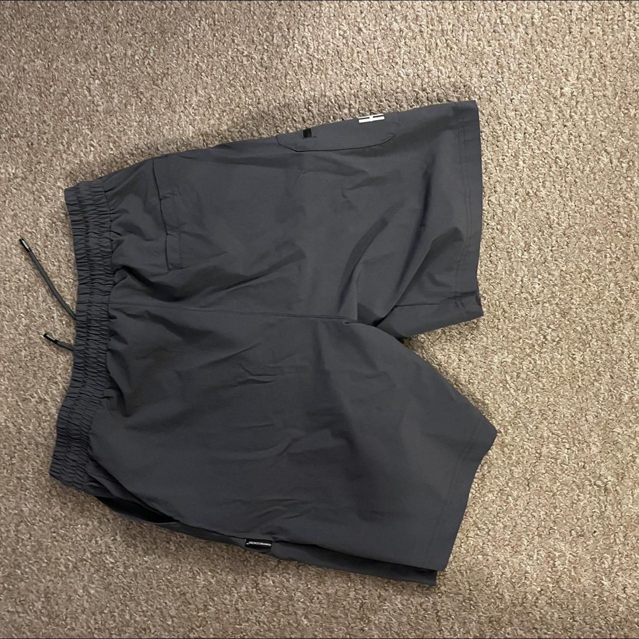 Hoodrich Men's Grey Shorts | Depop