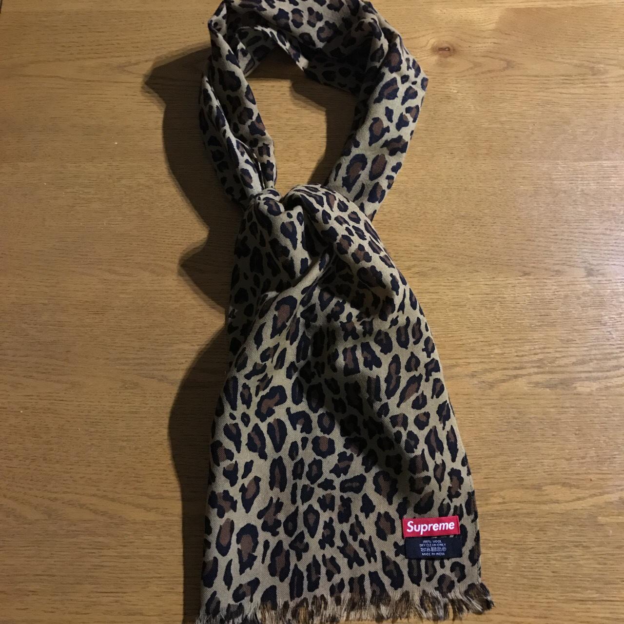 Supreme Leopard Scarf. VNDS. FW15. 100% wool, one - Depop