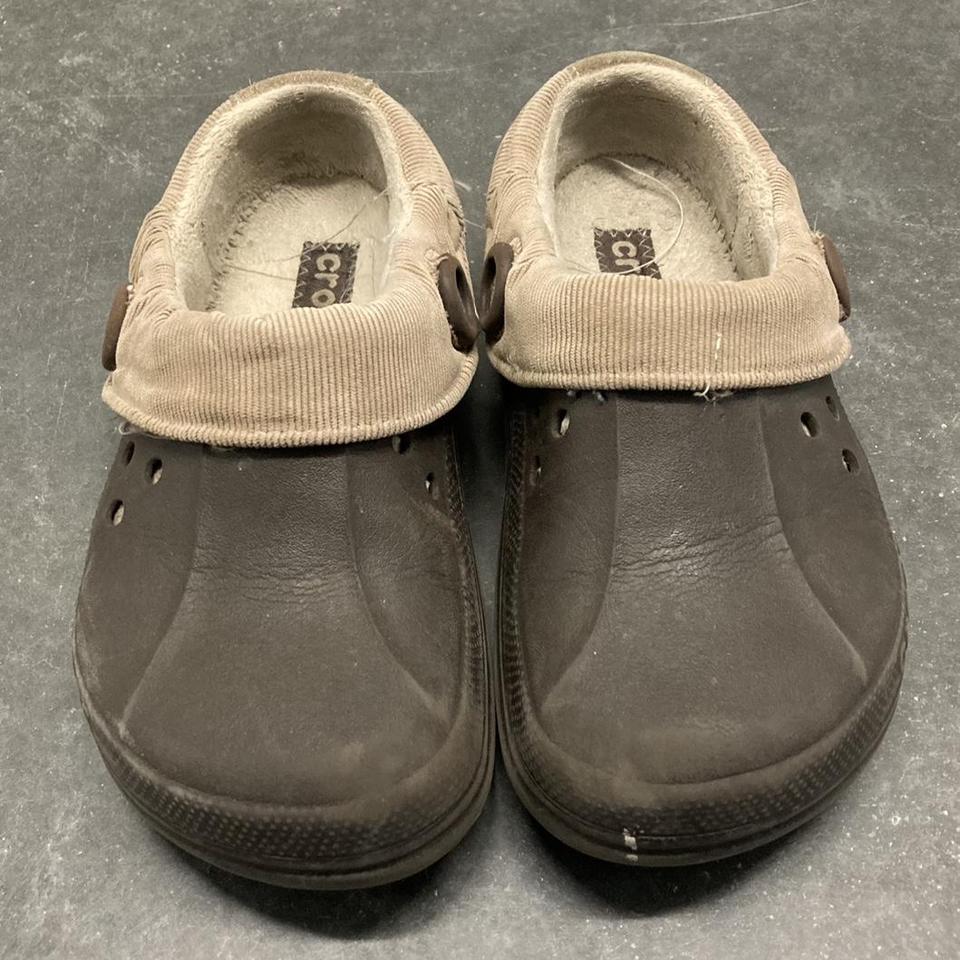 corduroy lined crocs