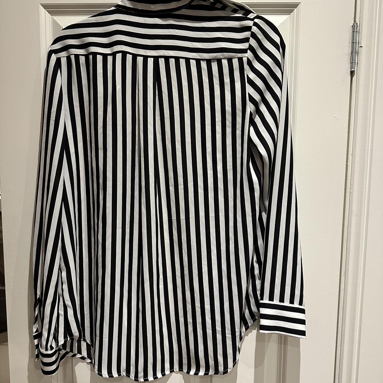 Tokito Women's Black and White Shirt | Depop