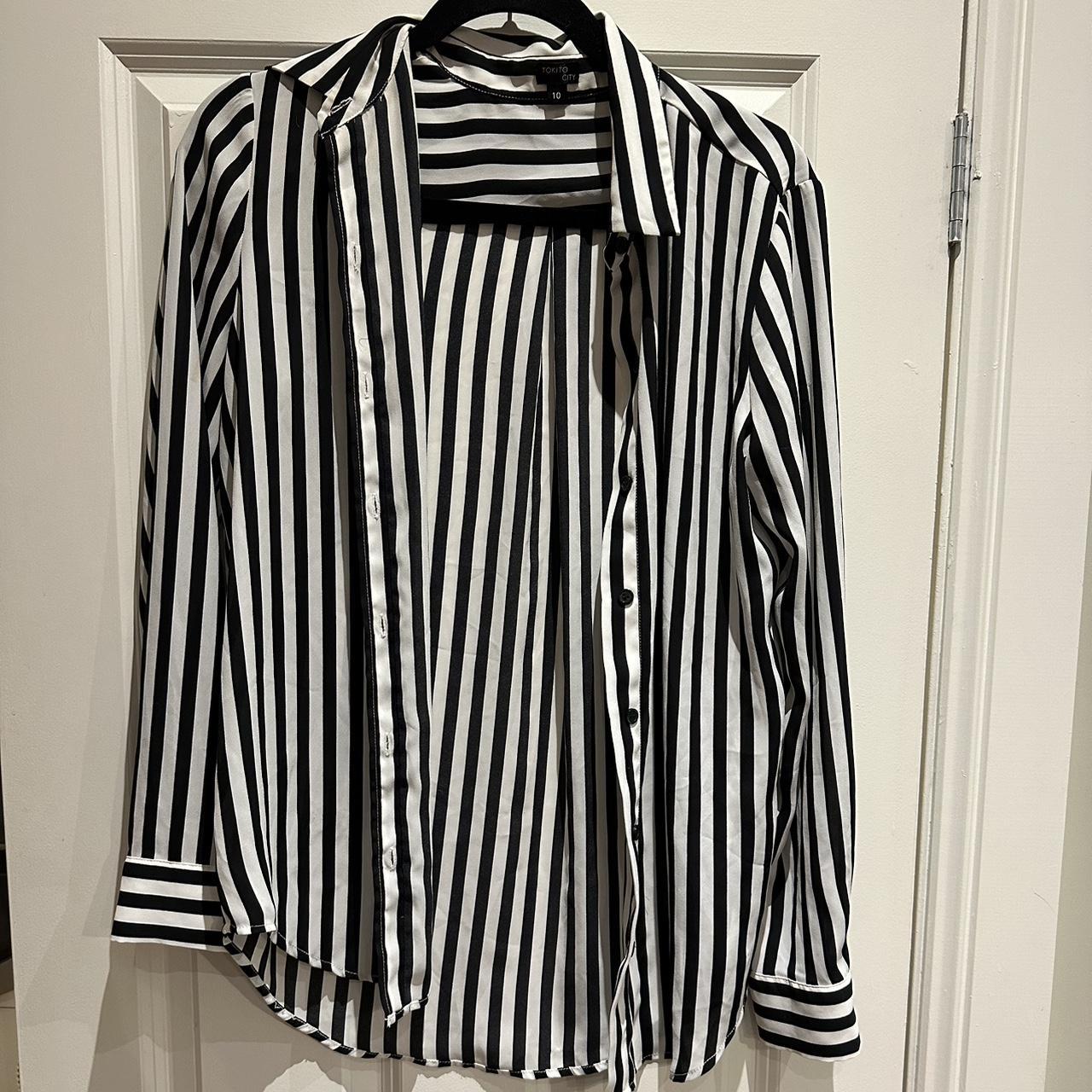 Tokito Women's Black and White Shirt | Depop