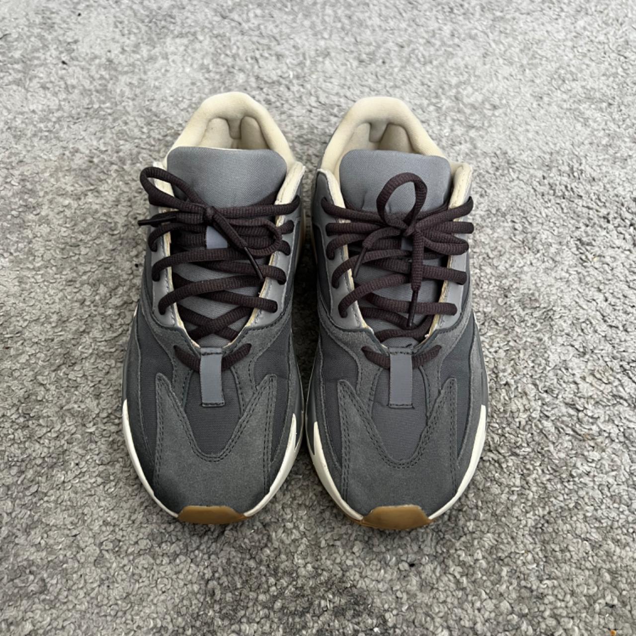 yeezy 700 magnet stockx