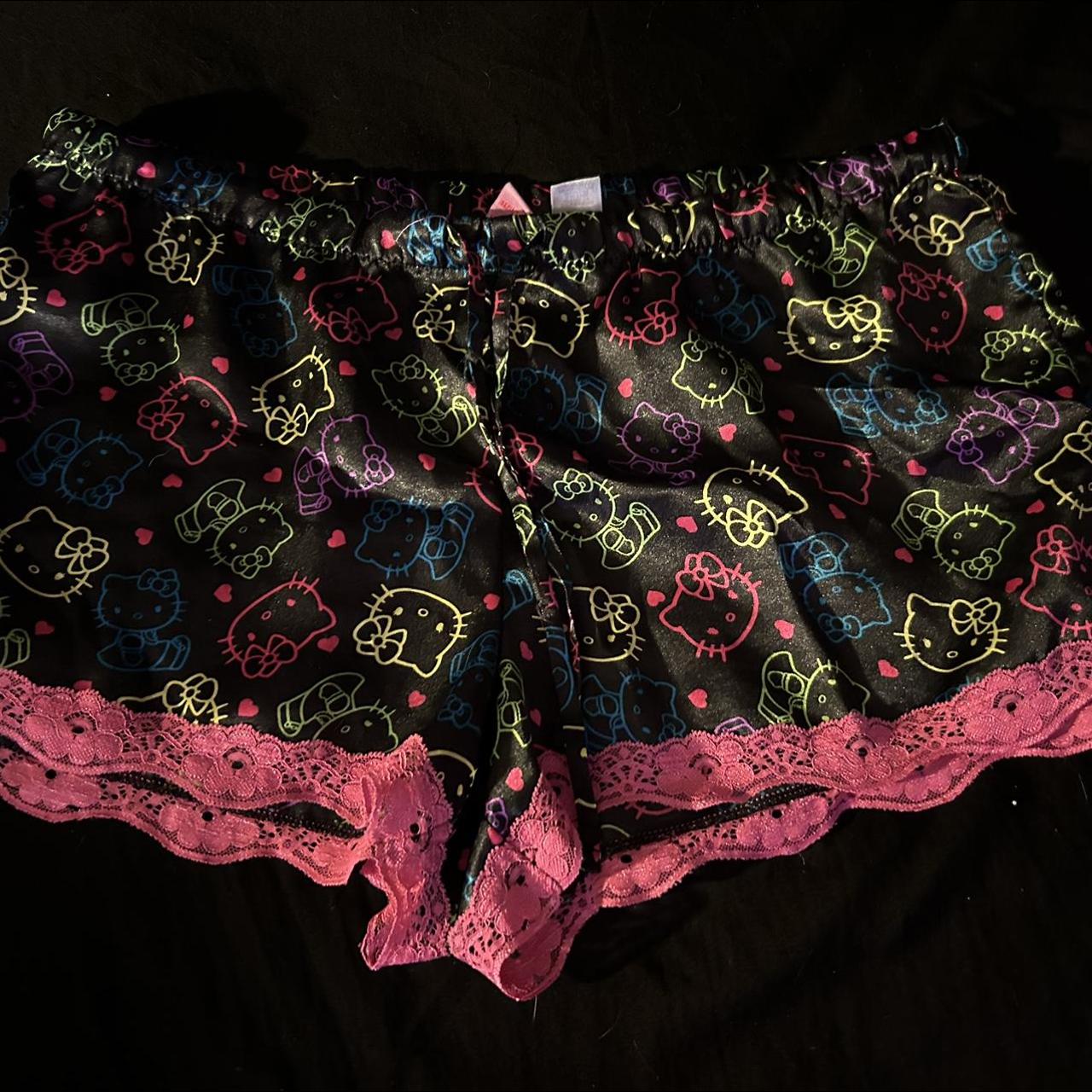 Hello Kitty pajama shorts Size XL (1517) Depop