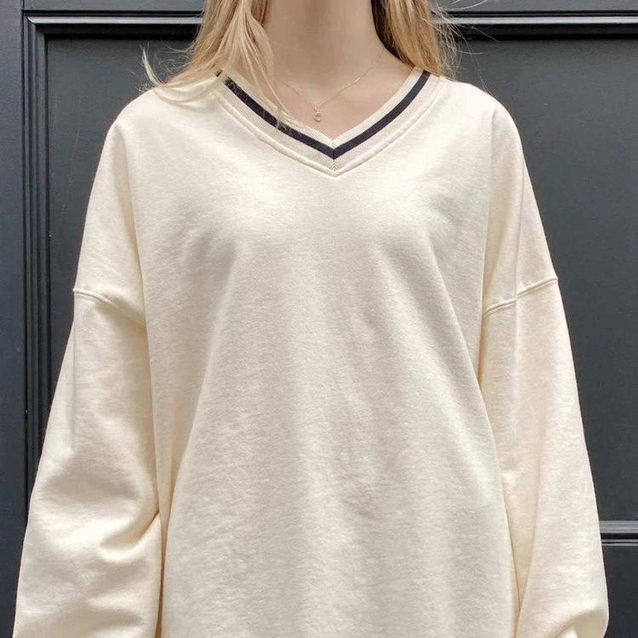 brandy melville black sweatshirt