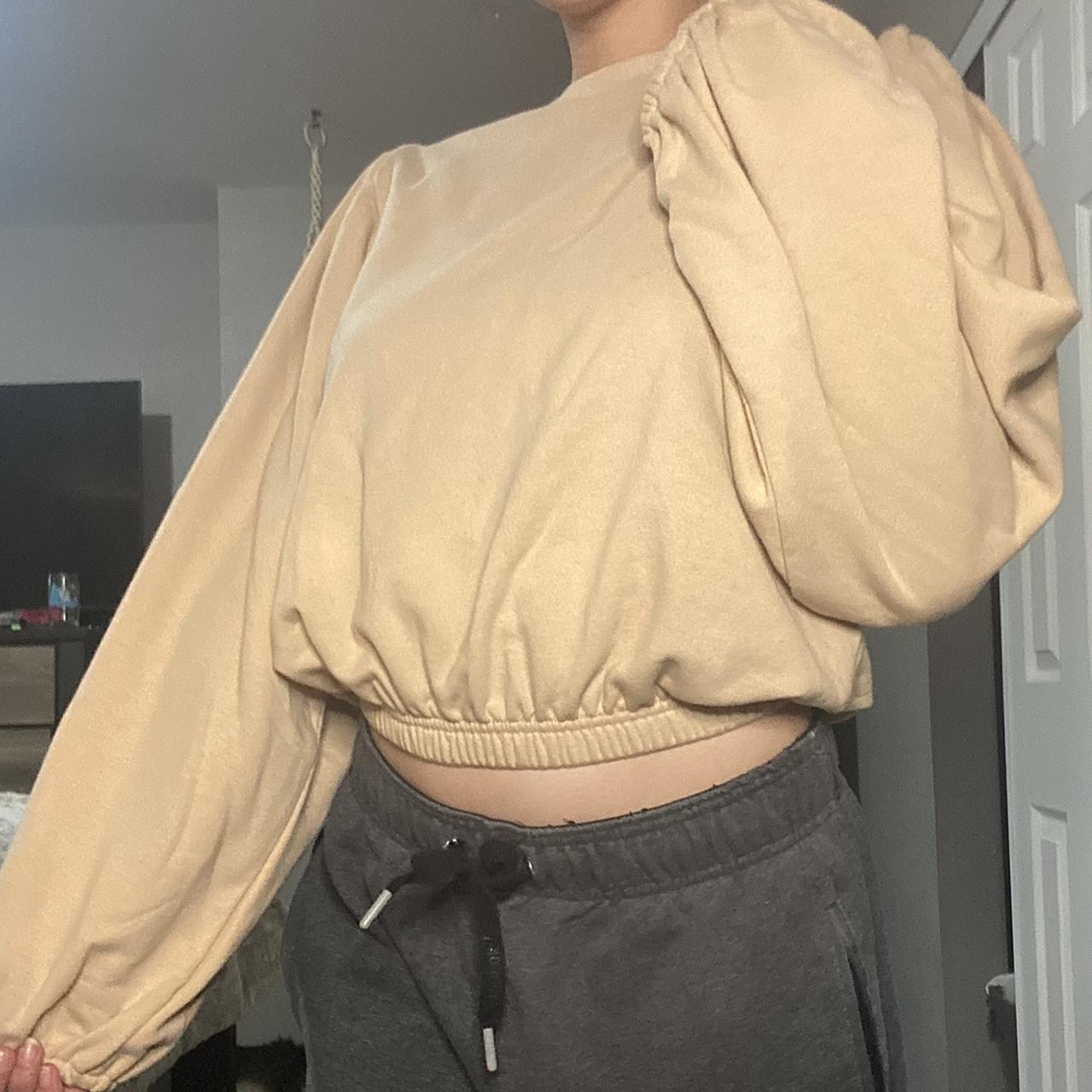 Forever 21 Women's Cream and Tan Sweatshirt