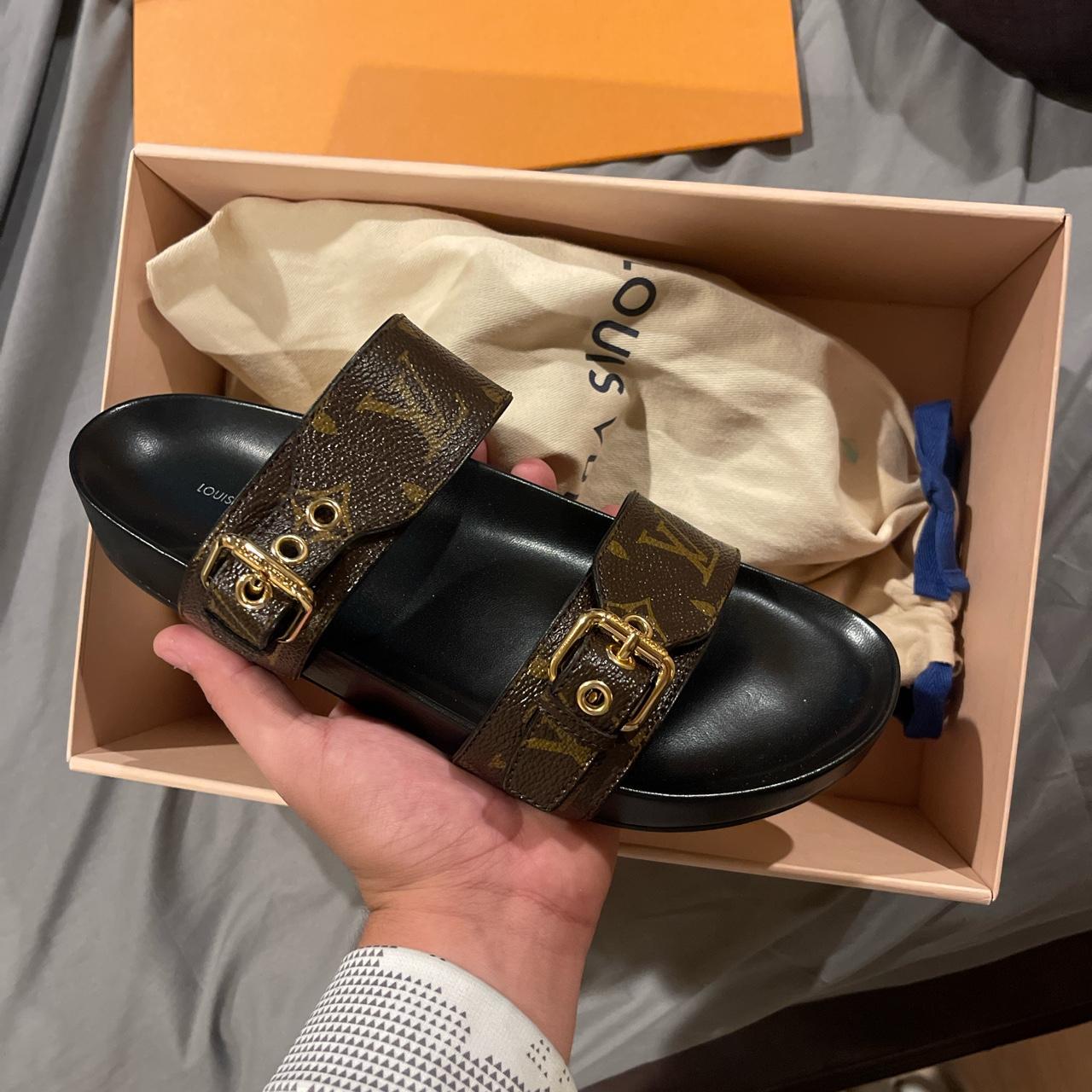 AUTHENTIC LOUIS VUITTON SANDALS comes with box and - Depop