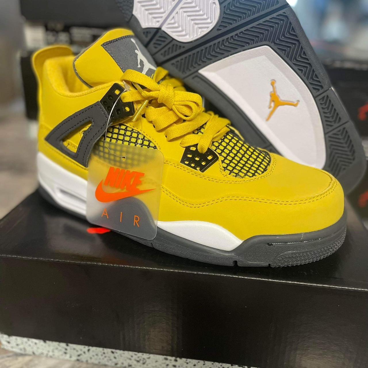 Jordan 4s in lightning yellow size 9 - Depop