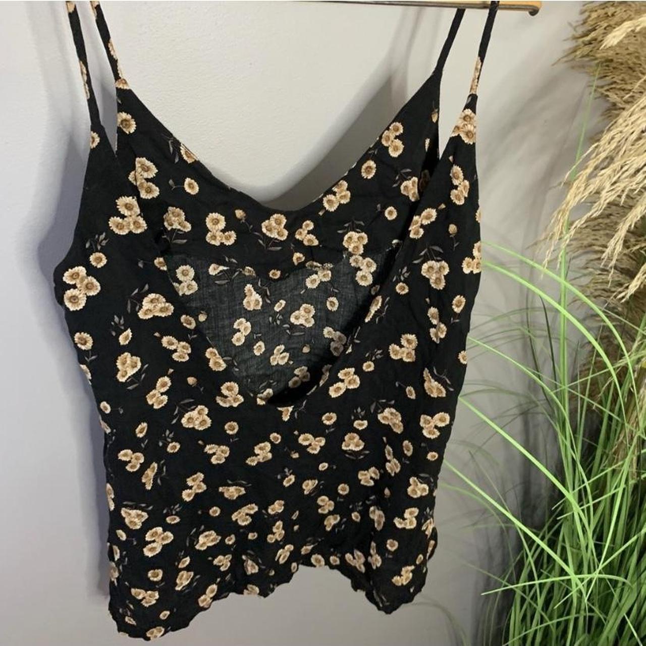 Brandy Melville Floral Tank Top ✄INFORMATION: Size: - Depop