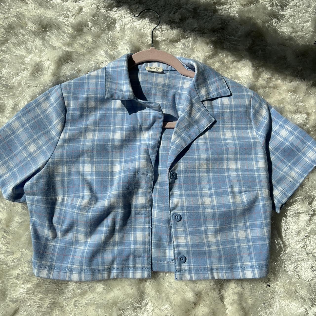 Basic Brandy Melville button up crop top Depop