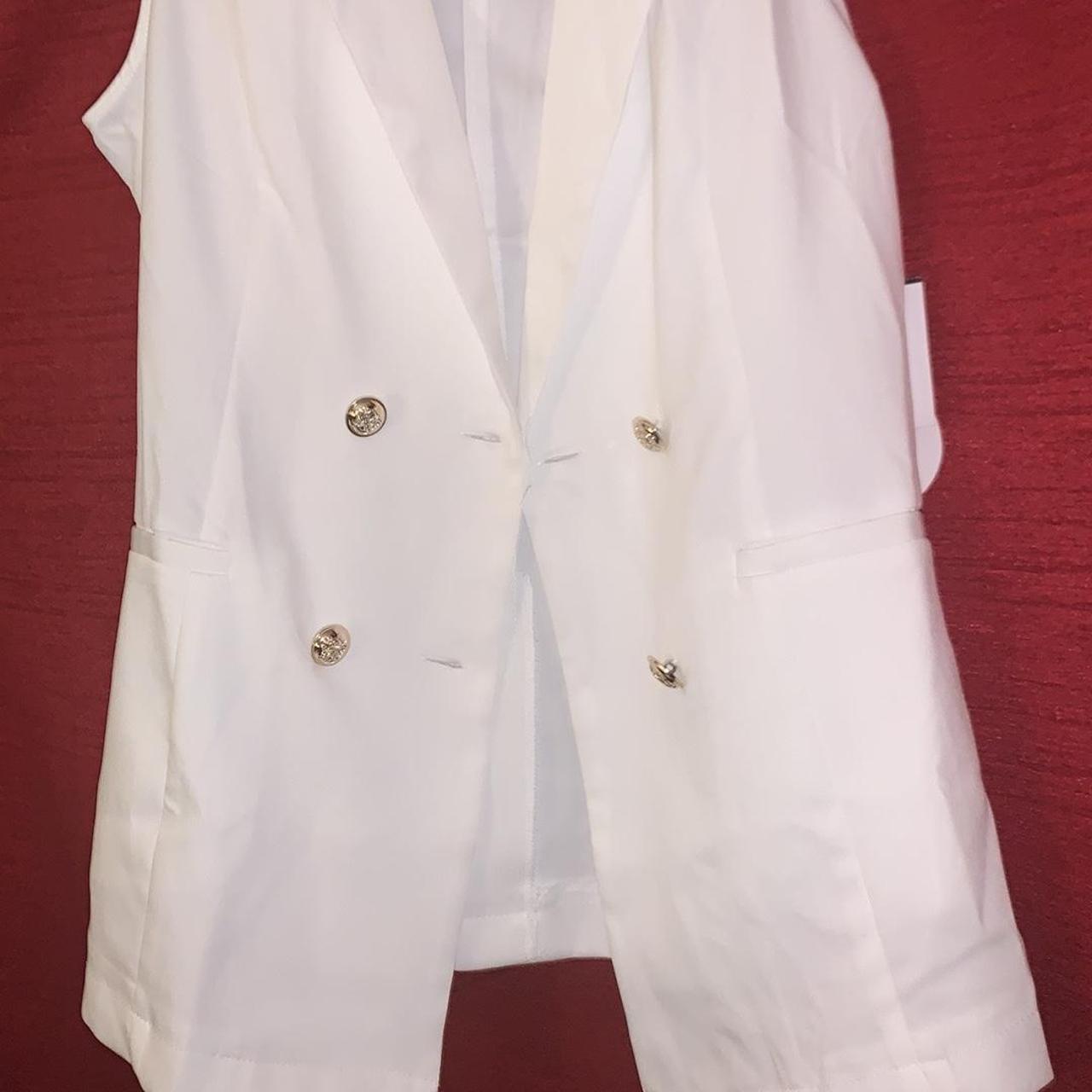 Milk It Women's White and Gold Top (3)