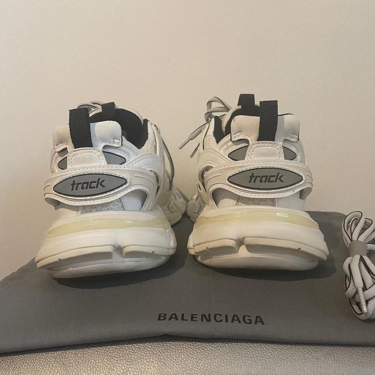 balenciaga trainers size 4
