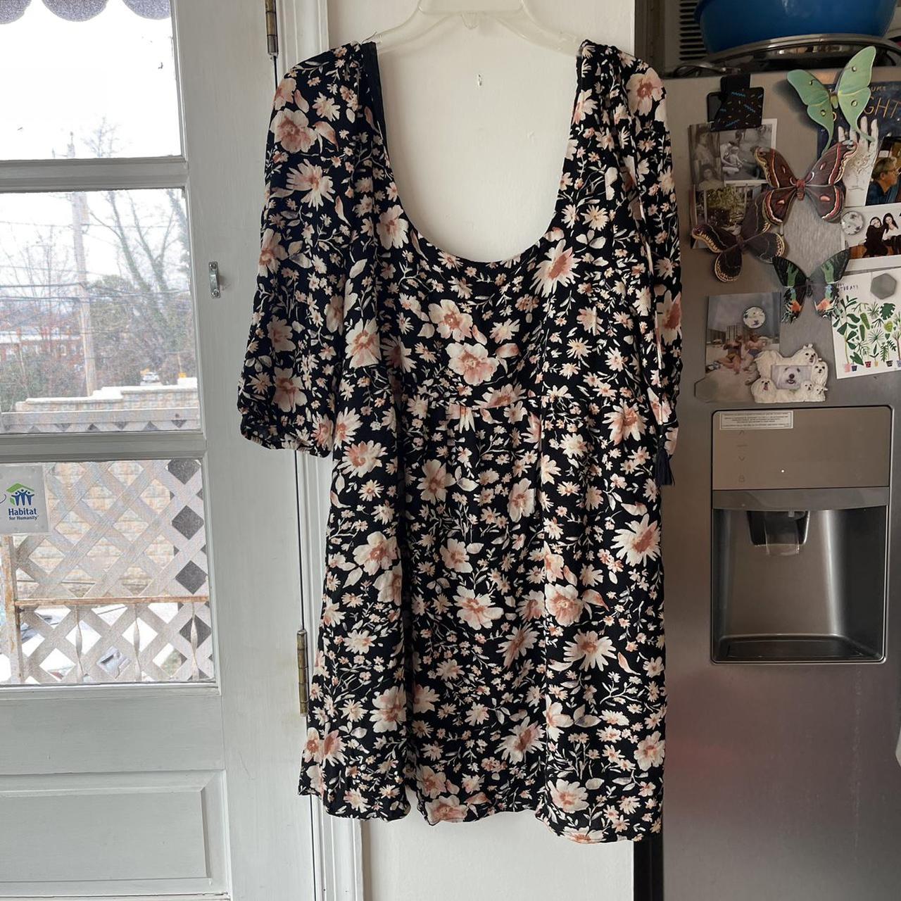 American eagle #grunge baby doll puff sleeve #floral... - Depop