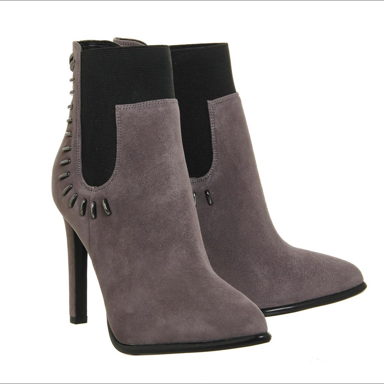 KENDALL KYLIE Cassidy Grey Suede Booties Brand