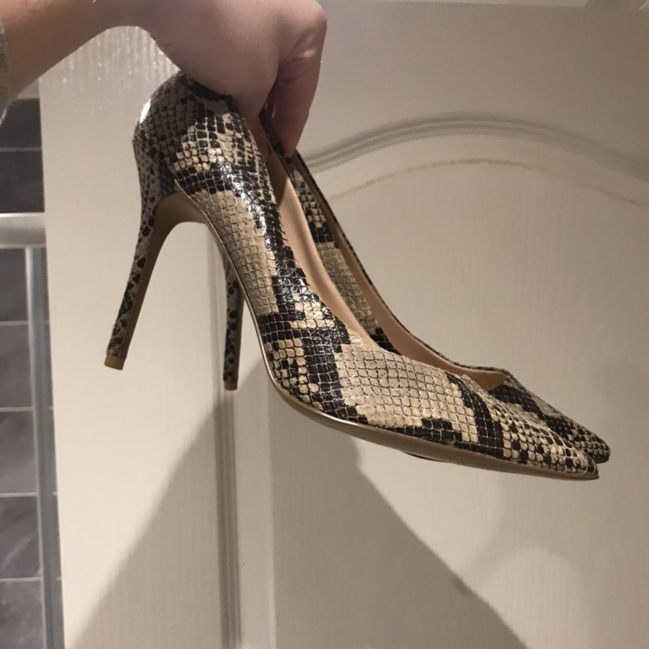Topshop size snake print court heels 👠 Worn Depop