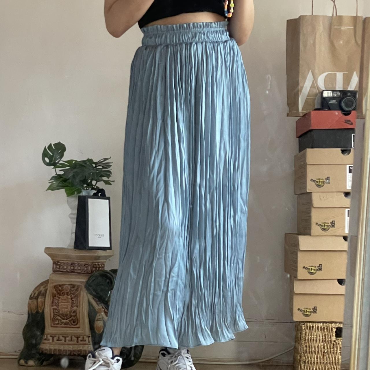 Blue iridescent 2025 pleated midi skirt