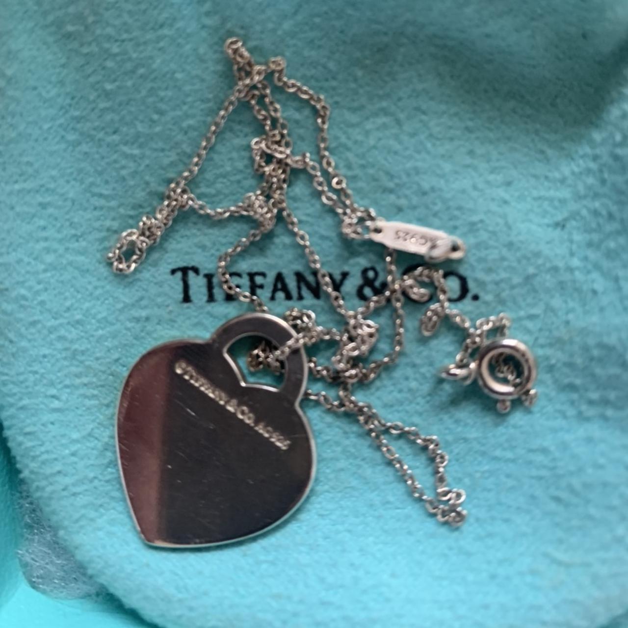 Tiffany and co return to Tiffany pendant. Only worn... - Depop