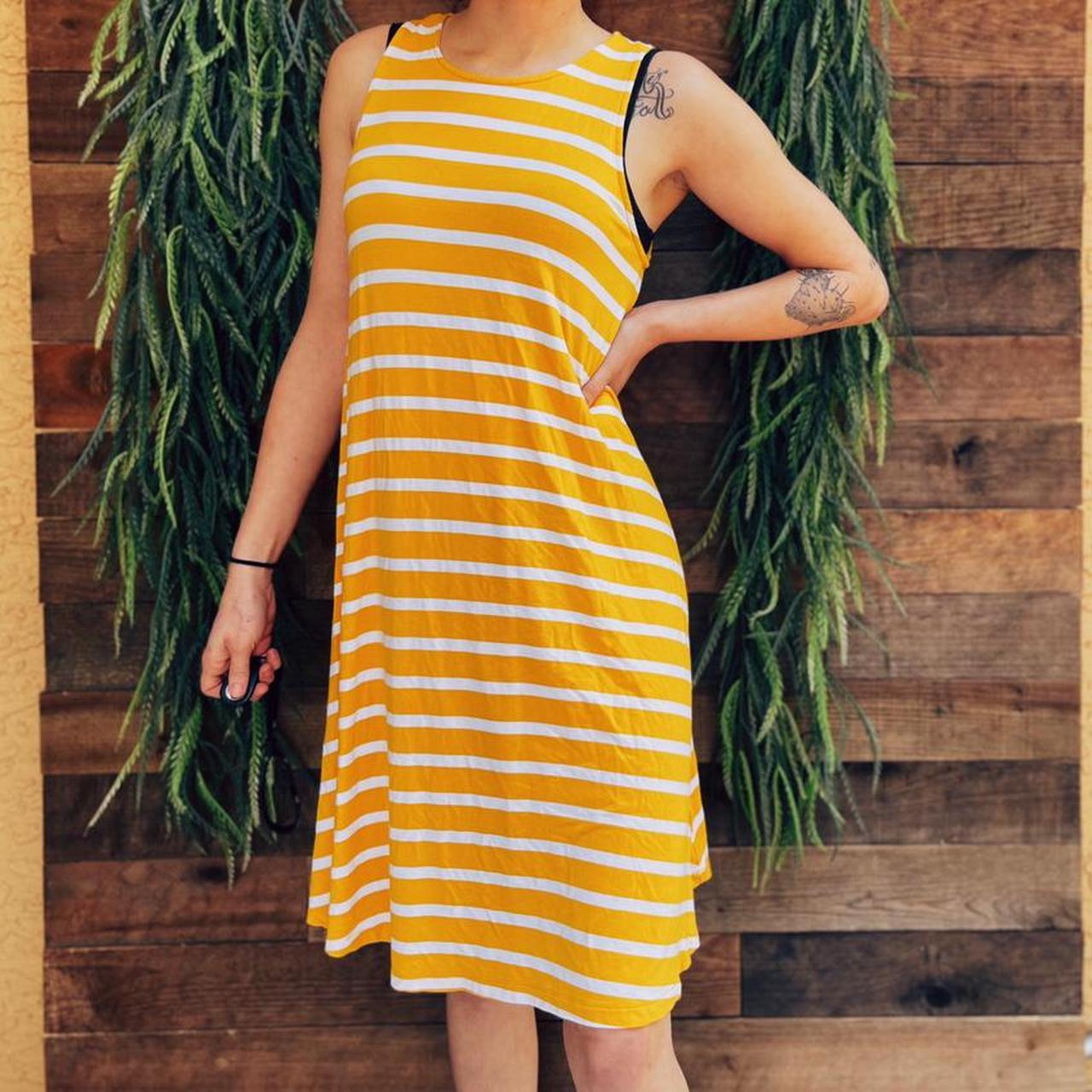 Old navy yellow store striped dress