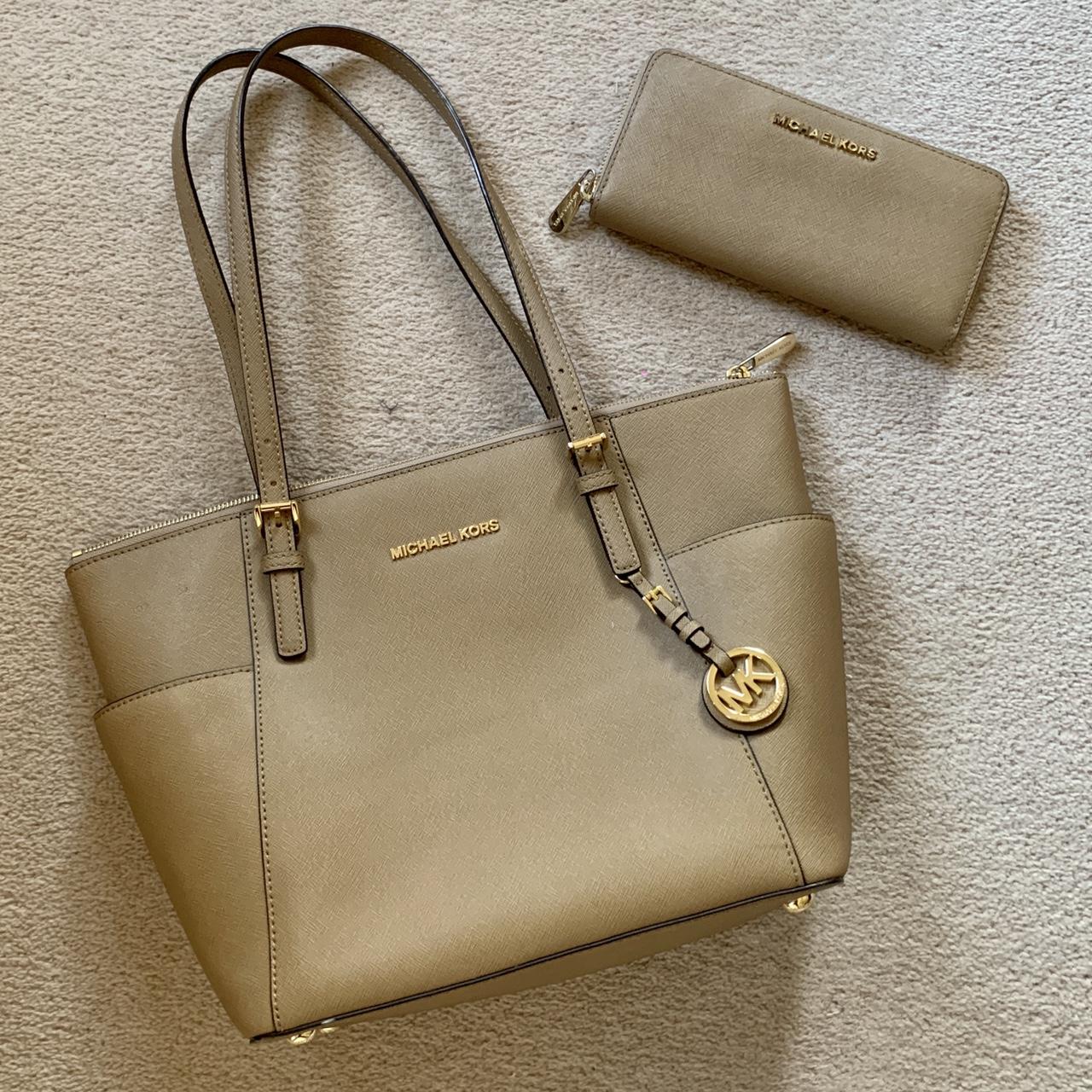 Michael Kors large tote bag Jet set travel MD - Depop