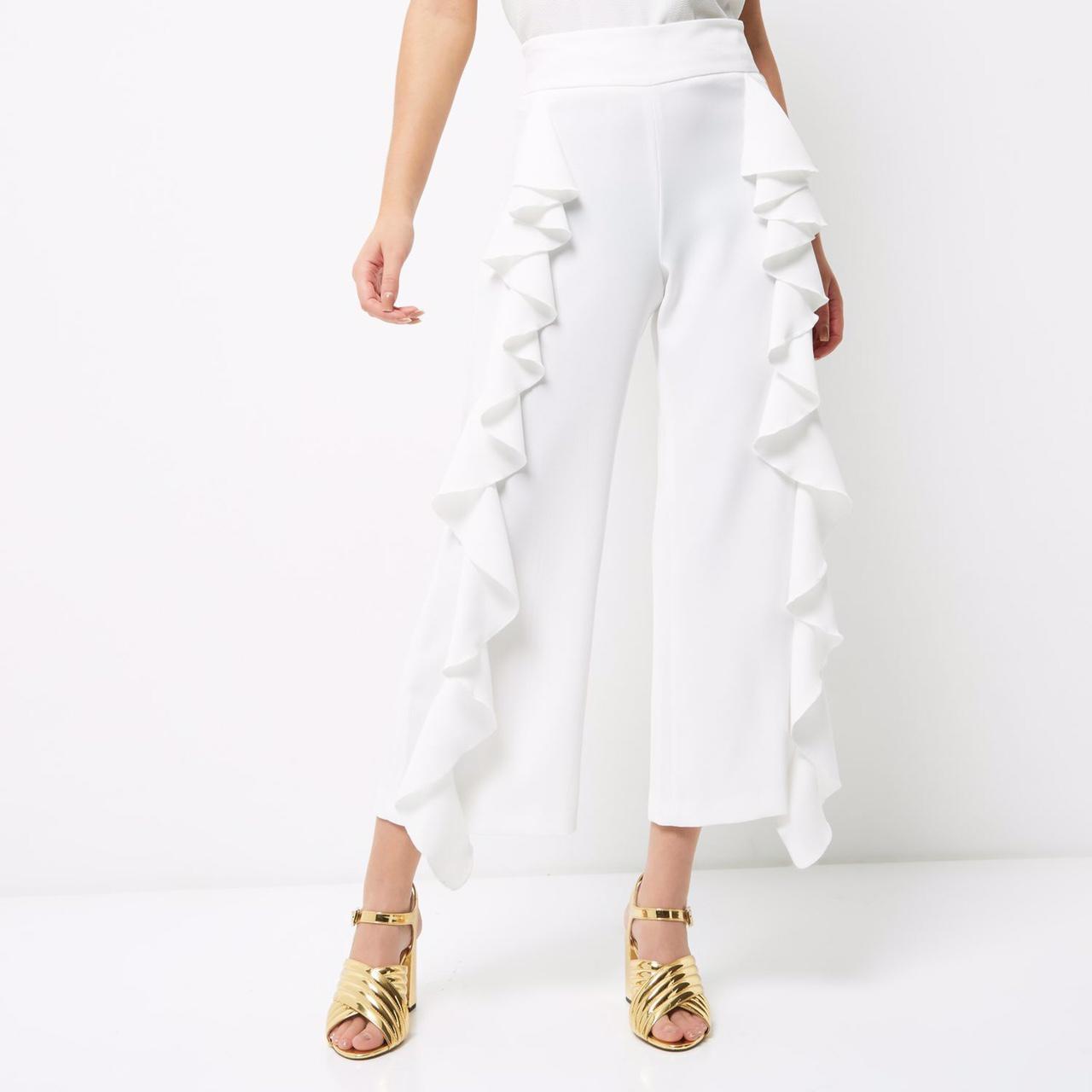 White best sale ruffle pants