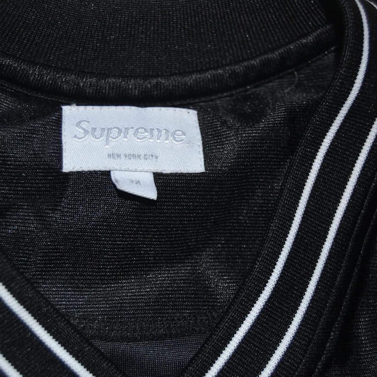 Supreme baseball warm up top. Selling for a friend...