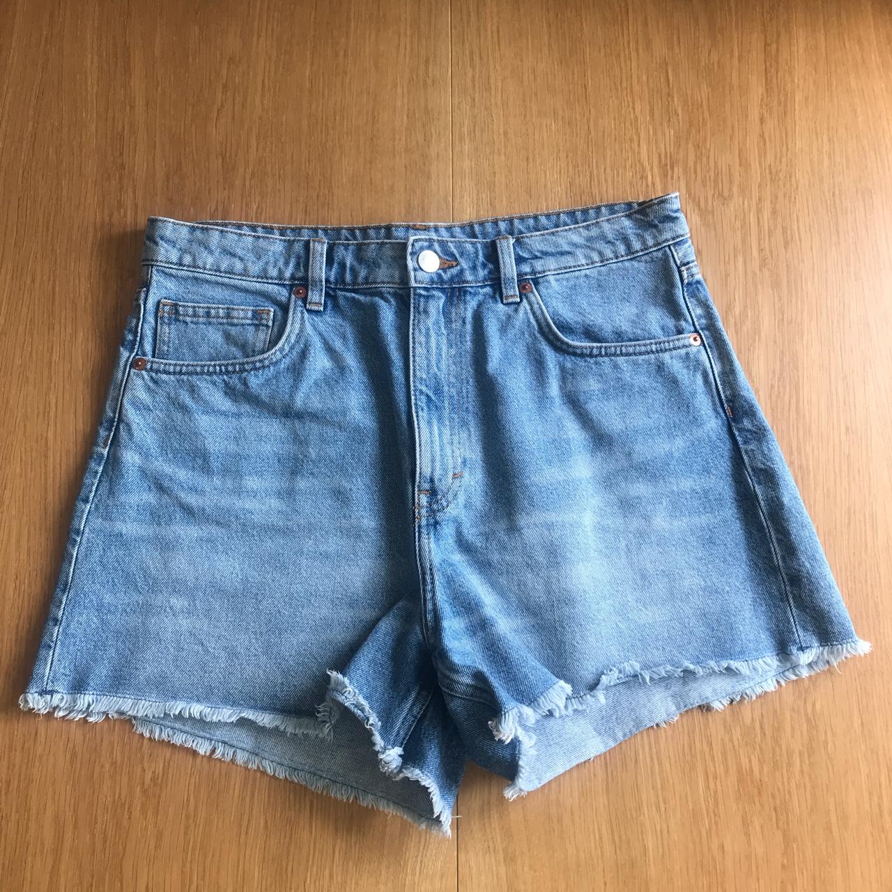 High waisted denim shorts Frayed hem Size 31... - Depop