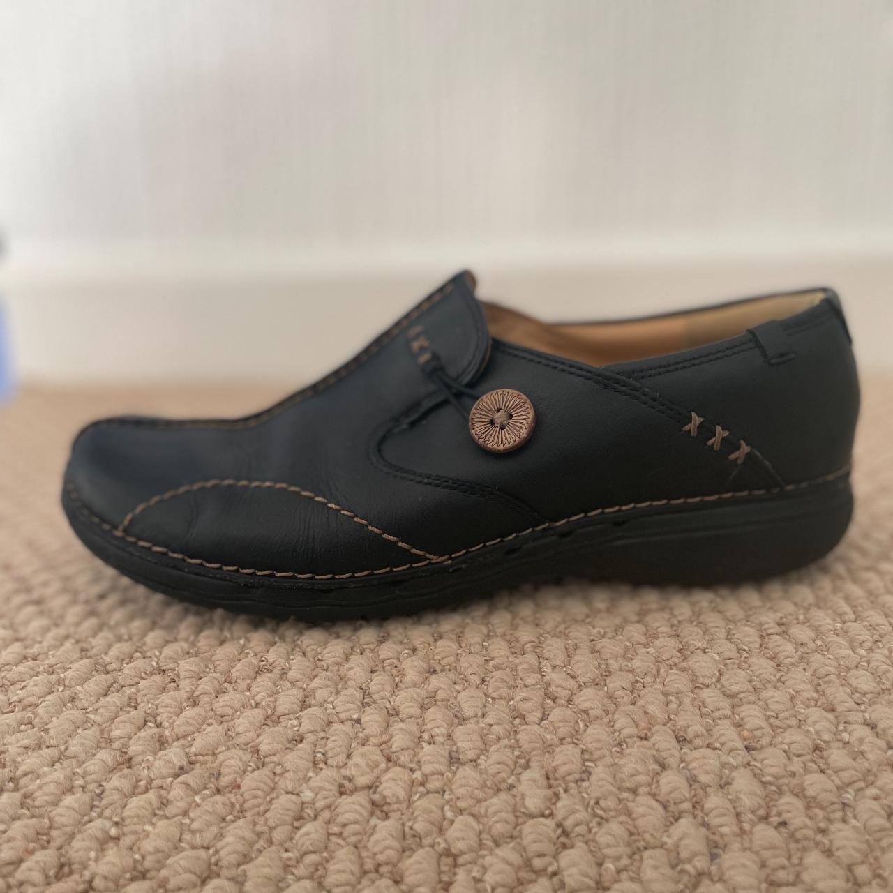 Clarks originals Un Loop black leather nurse shoes.... - Depop