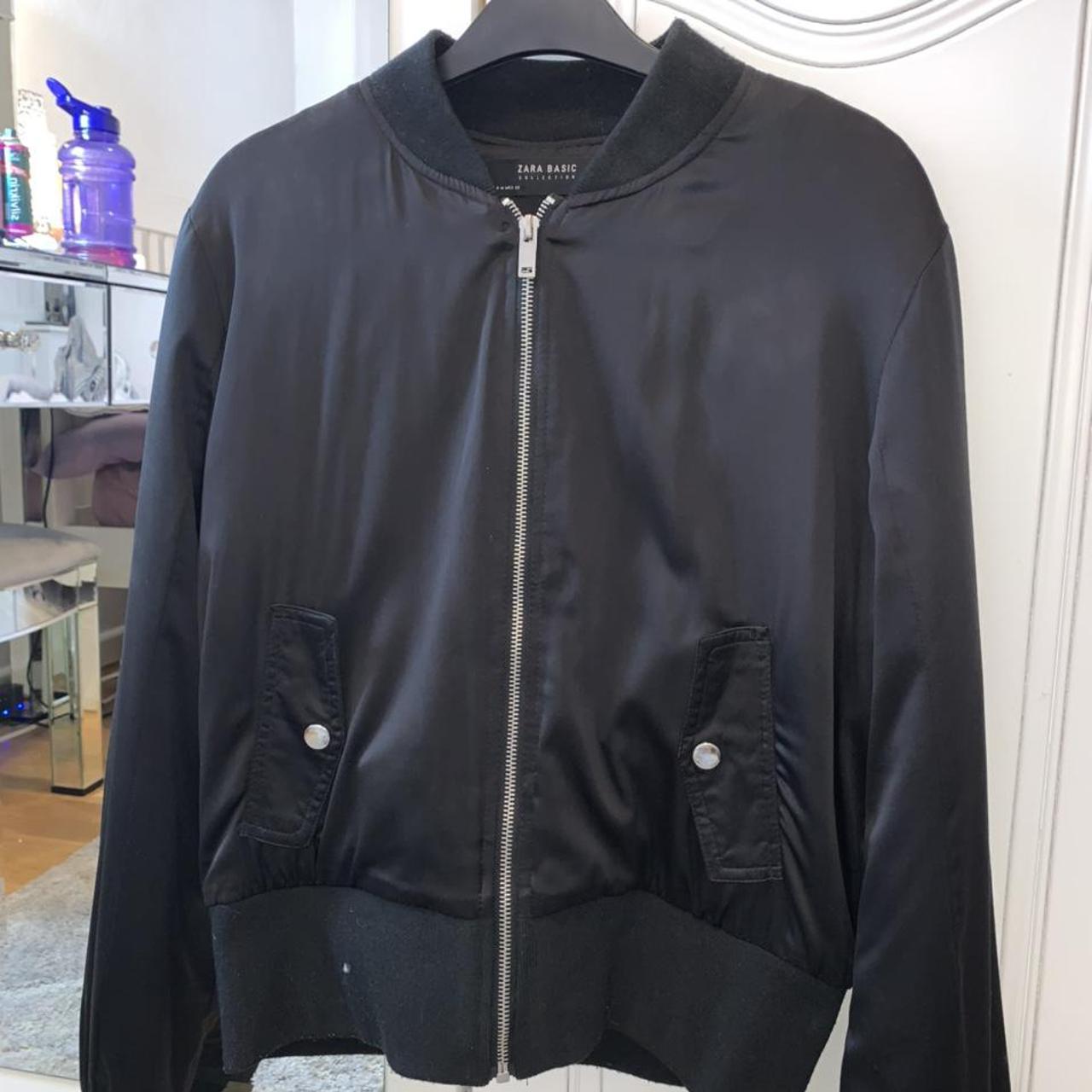 Zara basic bomber jacket. Perfect for layering - Depop