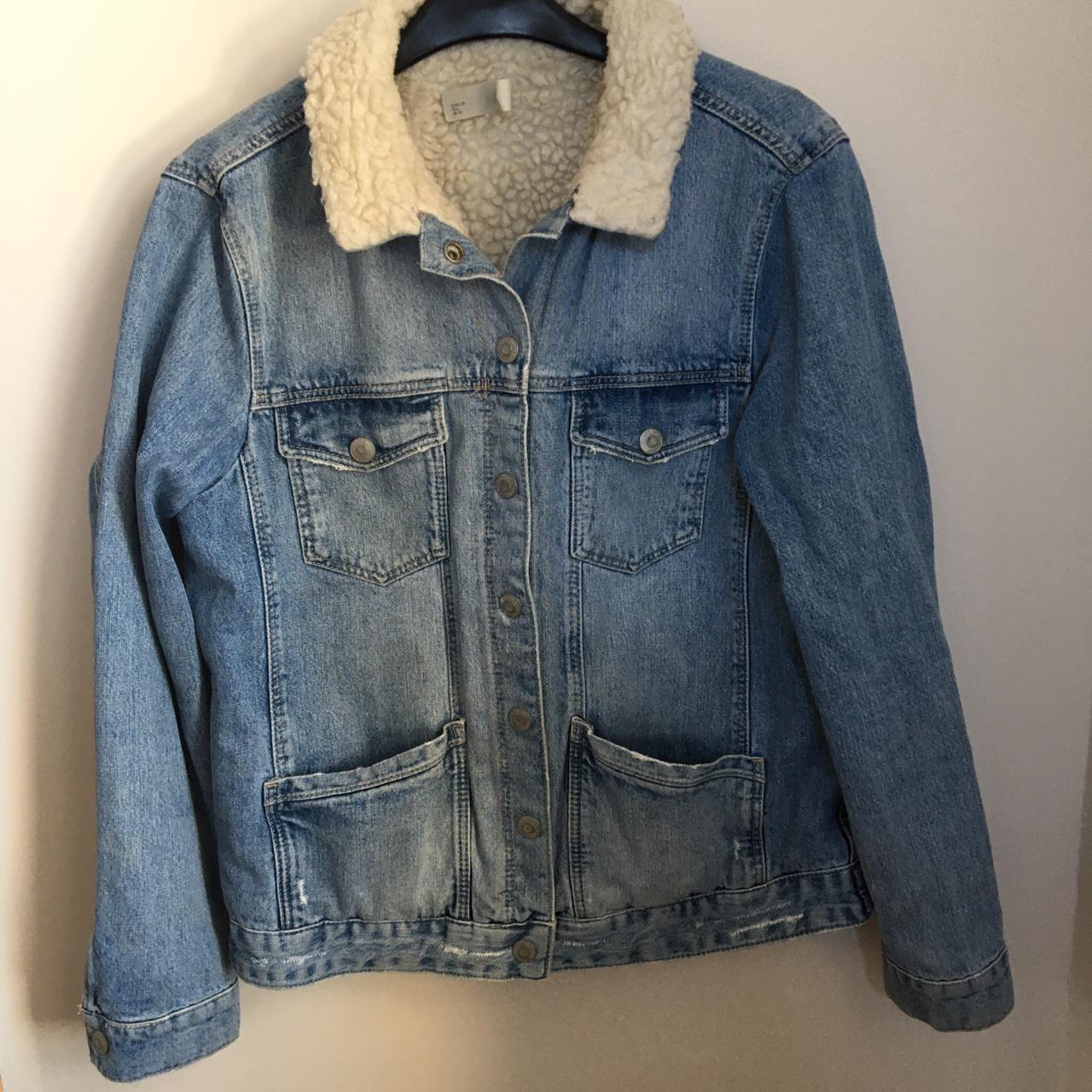 Topshop denim jacket with faux fur lining and collar... - Depop