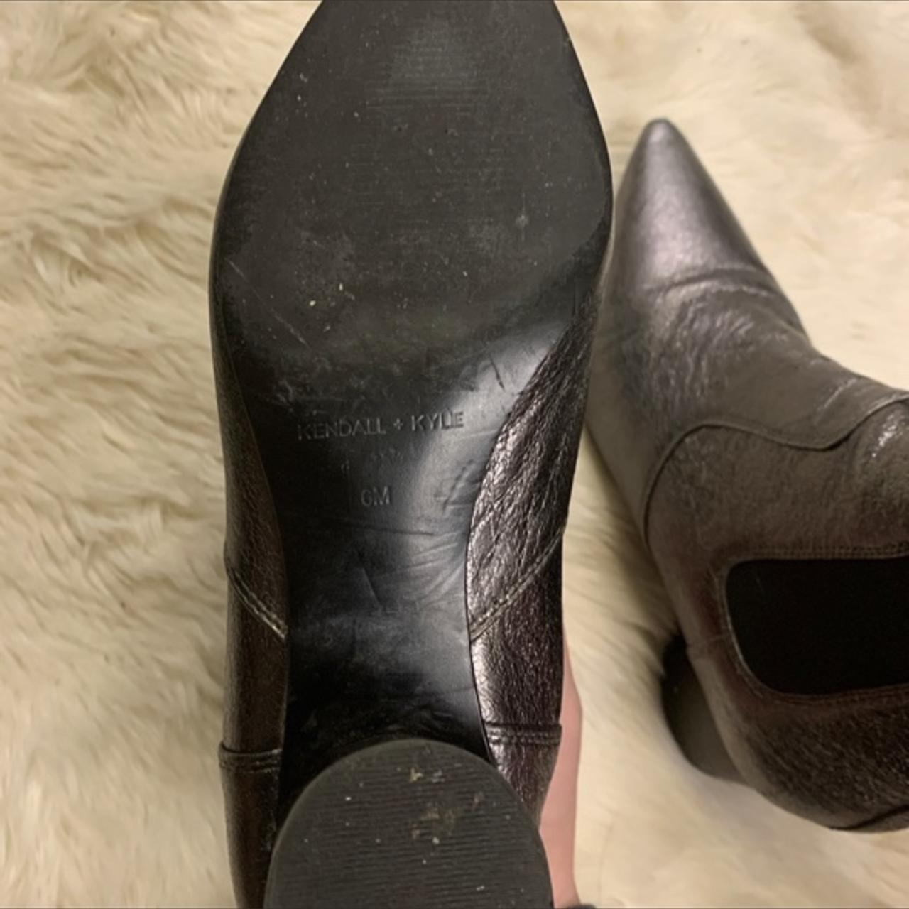 Kendall Kylie Silver Logan Leather