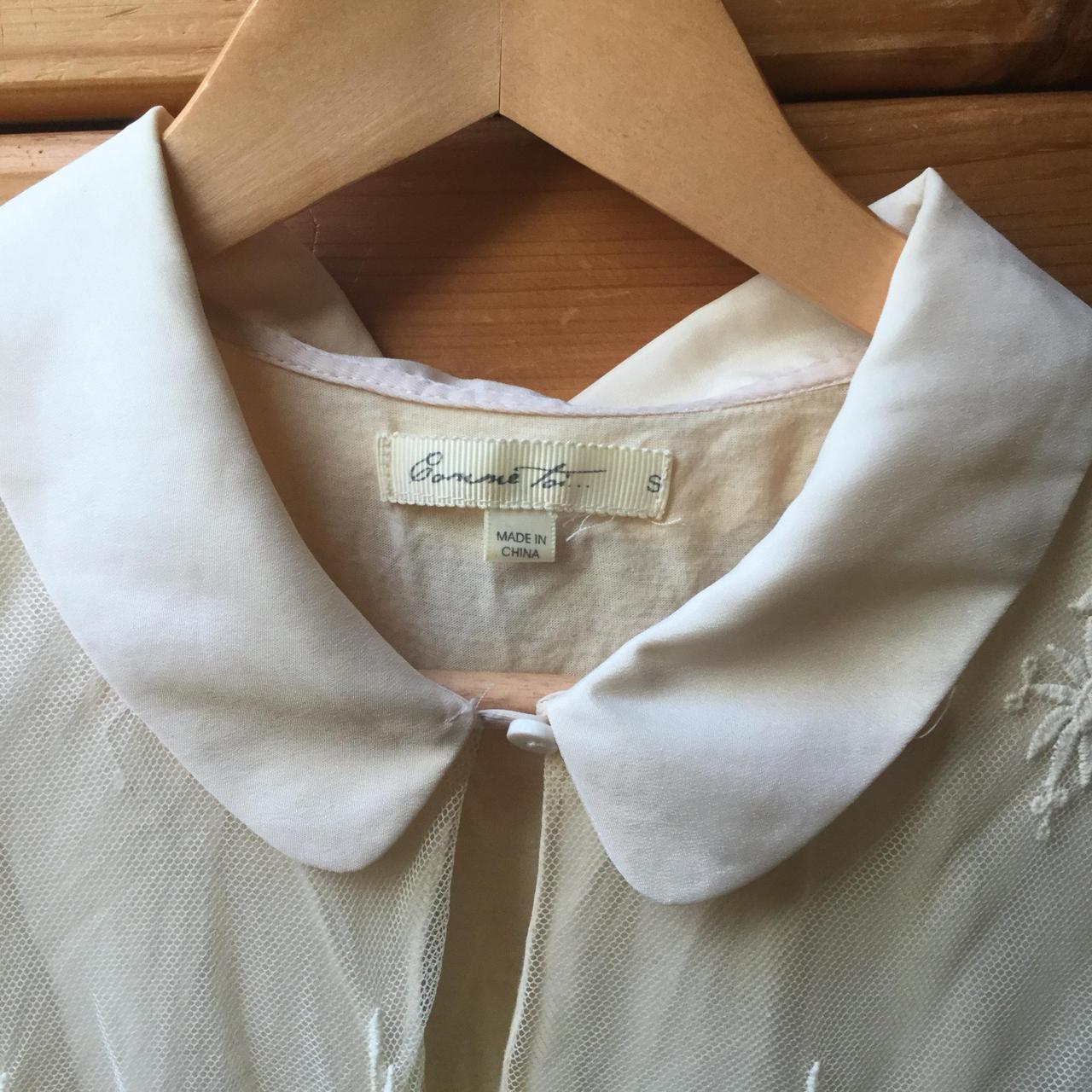 sleeveless peter pan collar blouse