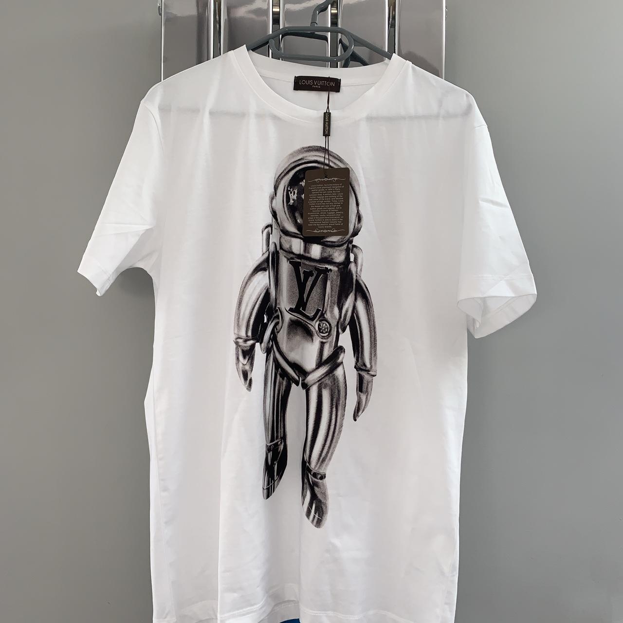 Louis Vuitton Astronaut T-shirt White, Men's Fashion, Tops & Sets, Tshirts  & Polo Shirts on Carousell