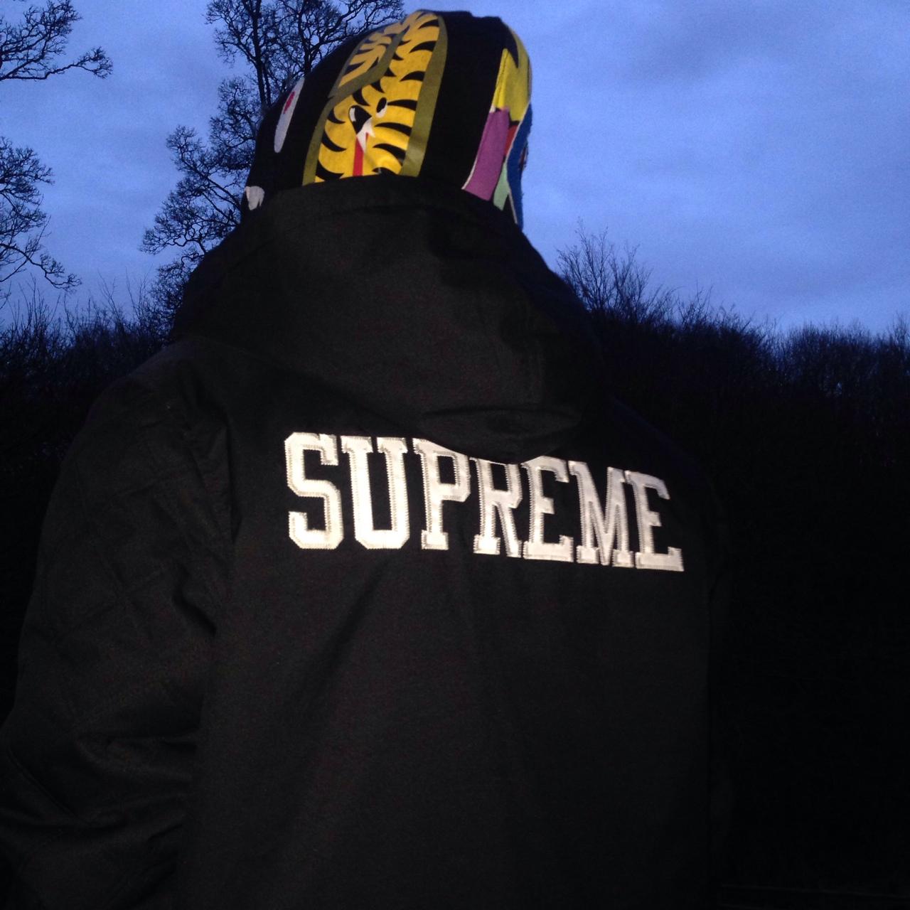 Supreme,Bape